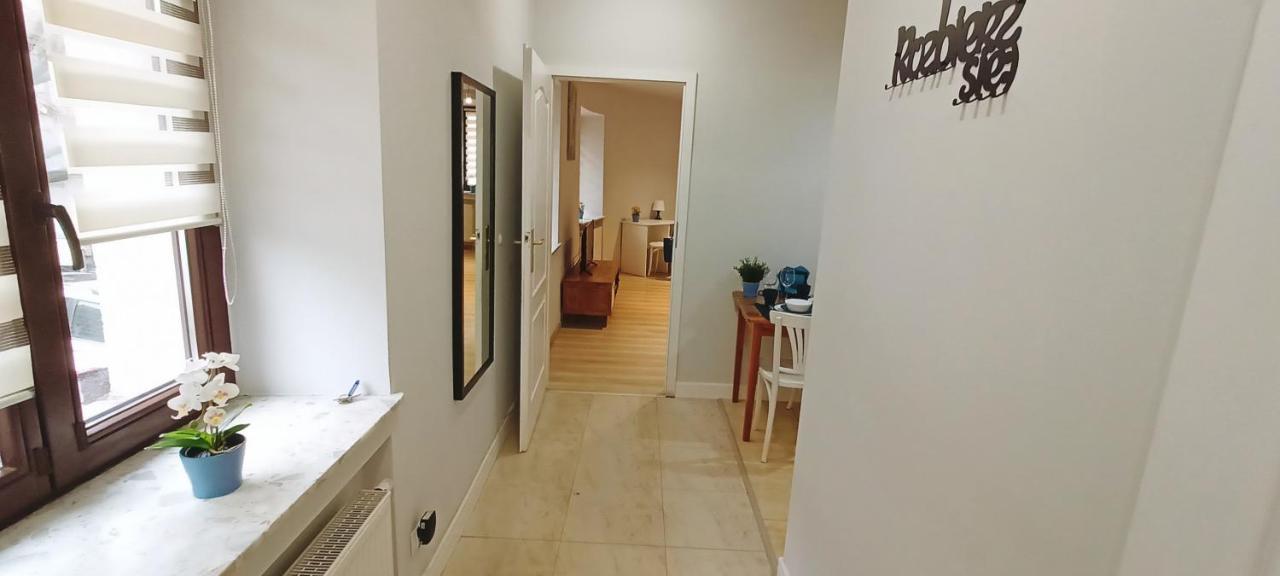 לובלין Apartament Granatowy Swietoduska 12 מראה חיצוני תמונה